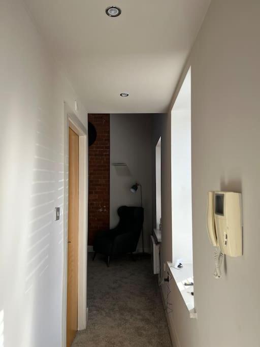 مانشستر Gorgeous 2 Bed Loft Style Apartment المظهر الخارجي الصورة